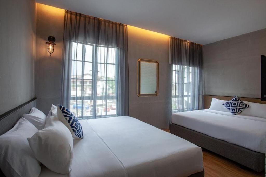 Hotel Atelier 3*